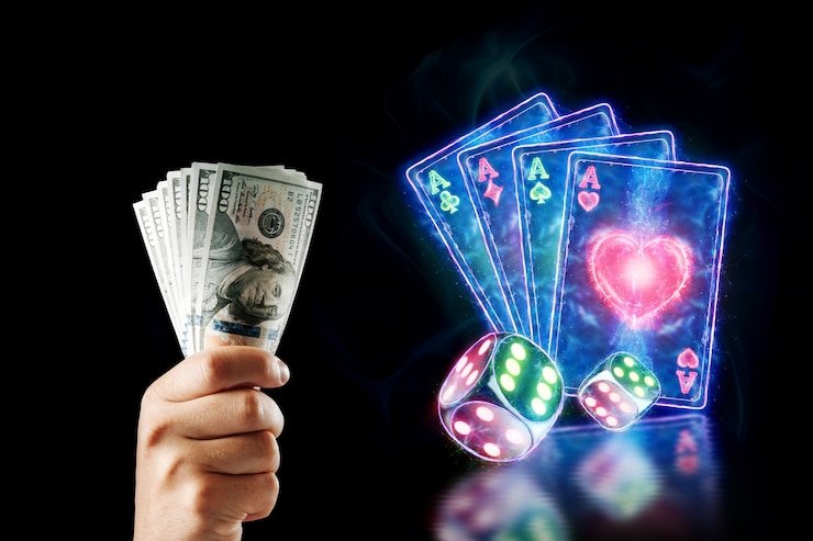 Pengguna Indonesia membuka aplikasi di ponsel